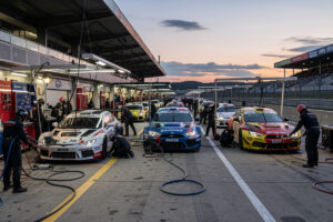 Pit strategy in endurance sim racing